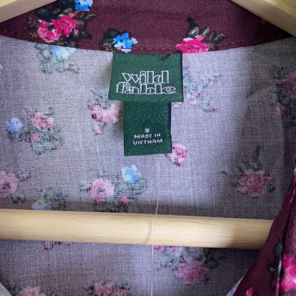 NWT Wild Fable Floral Western Shirt Size S - Picture 6 of 8